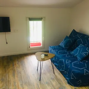 https://chez-felicie.midi-pyreneeshotels.com