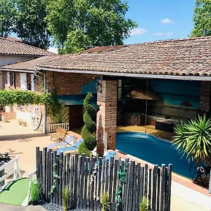 https://gite-au-clos-saint-georges.midi-pyreneeshotels.com
